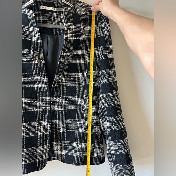 Alice + Olivia Black and White beaded “Told You So” Blazer - Picture 14 of 16